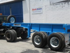 Portacontenedores tipo agujas de 20 y 40 pies